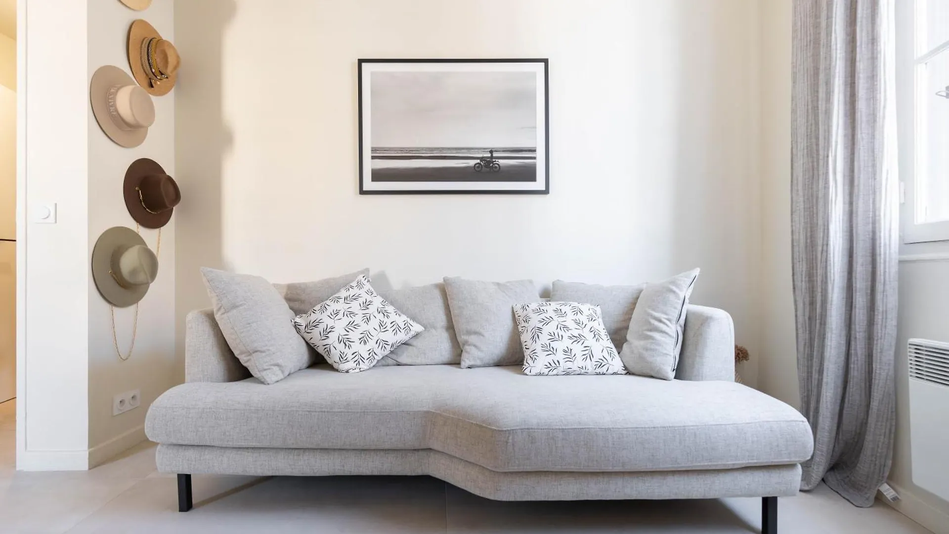 Sweet Cocoon In A City Center Marseille Apartment